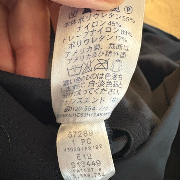 Lands' End Black 1 piece swimsuit. Size 16, full coverage style. EUC - Picture 7 of 7